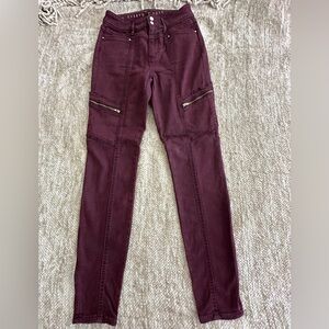 WHBM “The Everyday Soft Skinny Ankle Women’s Burgundy Jeans!